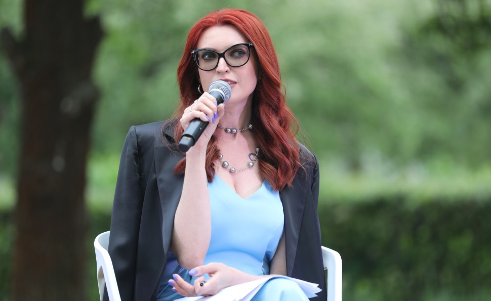 Ukrainian talks в артпросторі Uyava зібрав 17,4 тис. грн для ЗСУ