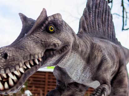 18 та 19 лютого вхід до Парку Динозаврів для дітей до 12 років — вільний