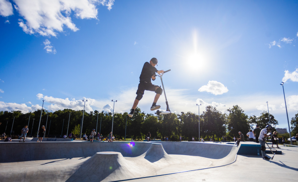 Послуги щодо проведення комерційних тренувань в Урбан-парку 