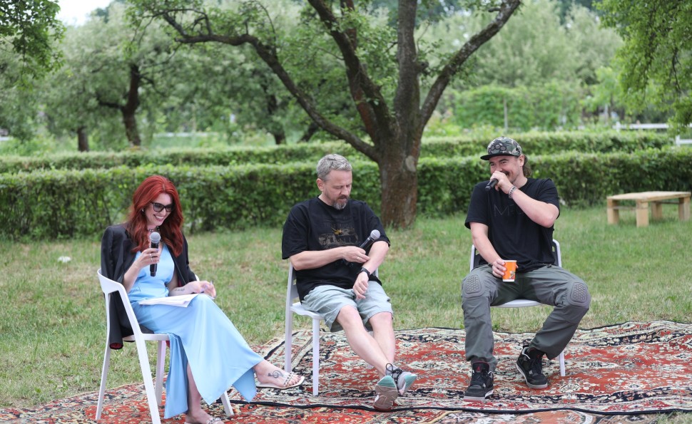 Ukrainian talks в артпросторі Uyava зібрав 17,4 тис. грн для ЗСУ