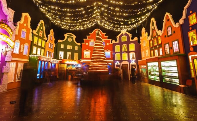 «Зимова країна на ВДНГ»: гід святковими розвагами та локаціями