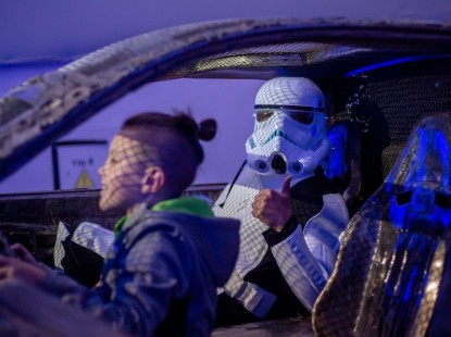 «Зоряні війни», «Гра престолів» та Marvel: яких персонажів можна зустріти на виставці «Галерея сталевих фігур»