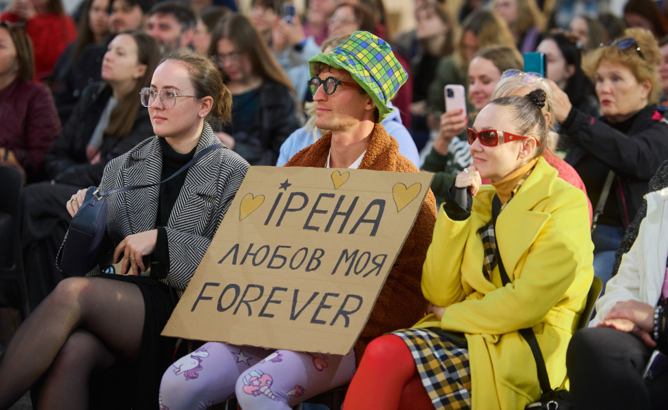 На «Книжковій країні» збиратимуть книги для військових і бібліотек та перетворюватимуть російські видання на донати