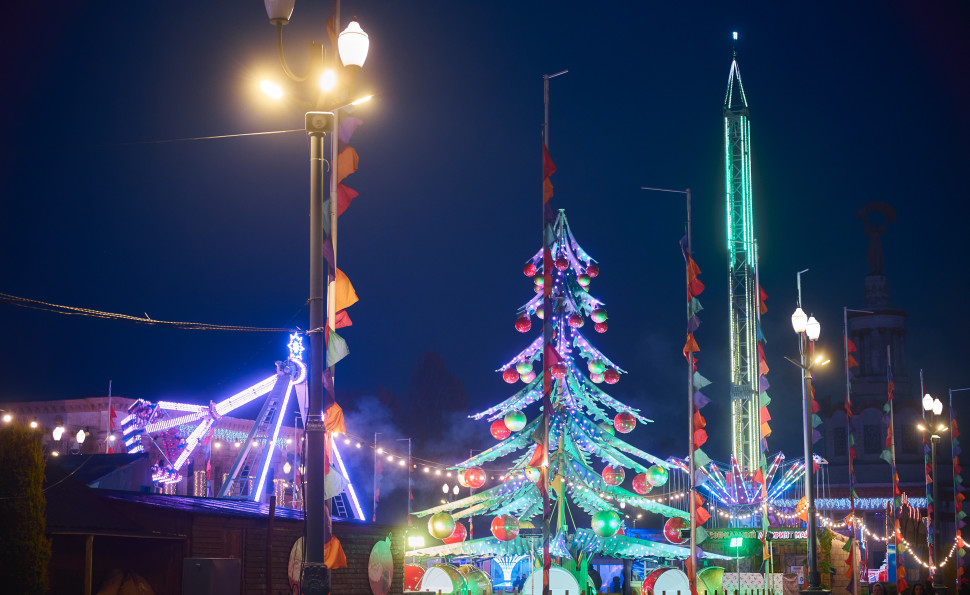 Сніг на ВДНГ лежатиме всю зиму: які дива готує «Зимова країна»