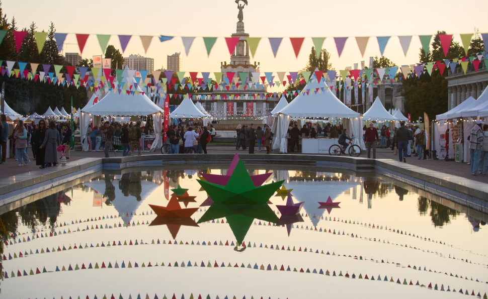 Павлюк, Jamala, Байдак, Астафʼєва та інші: гід фестивалем «Книжкова країна. Кольорова»