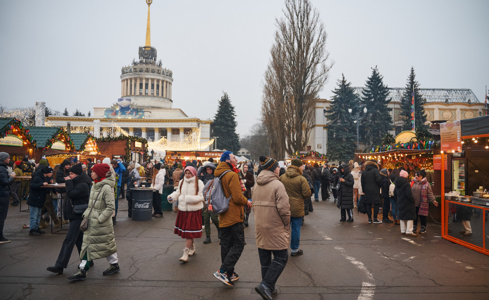 Різдвяний фудкорт