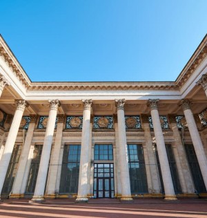 Березень на ВДНГ