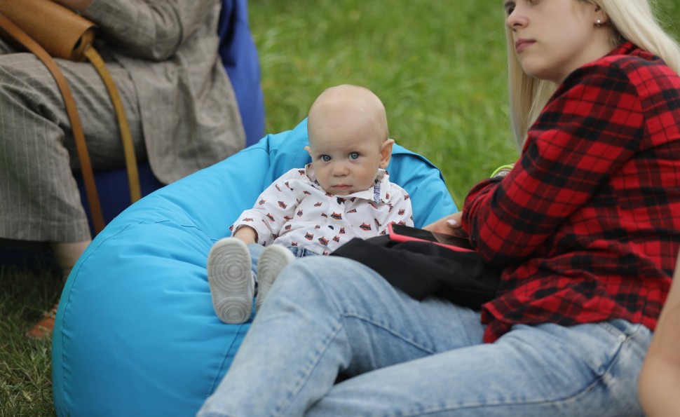 Ukrainian talks в артпросторі Uyava зібрав 17,4 тис. грн для ЗСУ