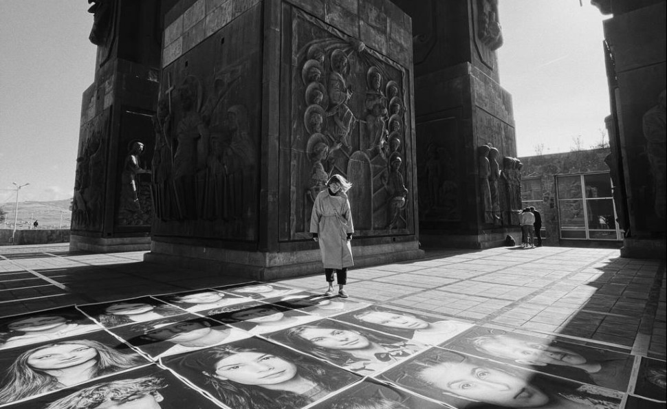 235 кадрів: на ВДНГ покажуть масштабний фотопроєкт про українських дітей, що постраждали від війни