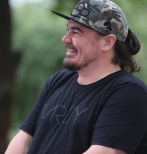 Ukrainian talks в артпросторі Uyava зібрав 17,4 тис. грн для ЗСУ