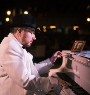 Концерт на ковзанці ВДНГ до Дня закоханих