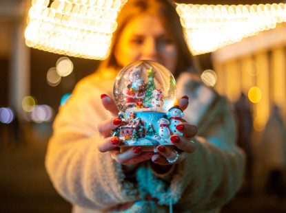 Зимова країна на ВДНГ: які локації працюють у найбільшому парку святкових розваг