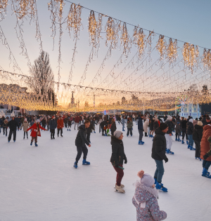 Понад 1 мільйон українців провели зиму на ВДНГ: як пройшов 10-й сезон «Зимової країни» 