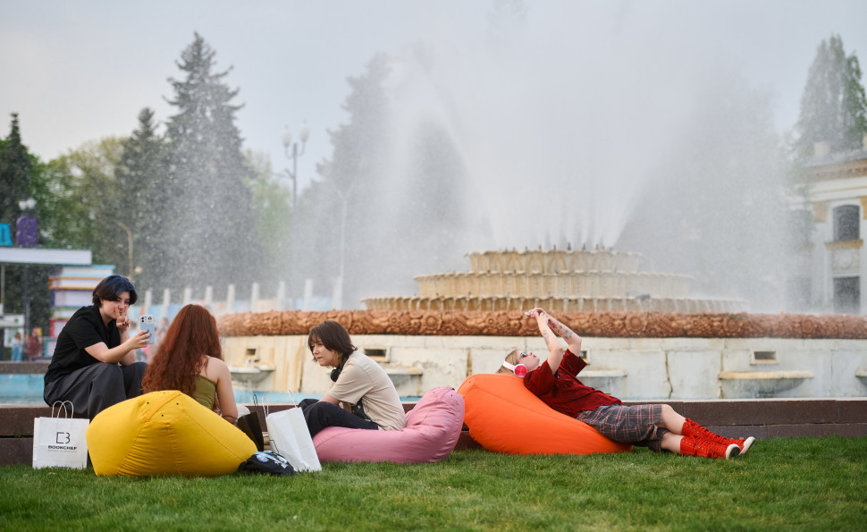 «Книжкова країна» тепер «Кольорова»: що очікувати від найбільшого книжкового фестивалю навесні 