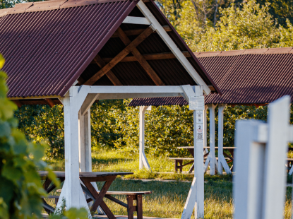 Бронювання альтанок у BBQ-зона «Сад» 