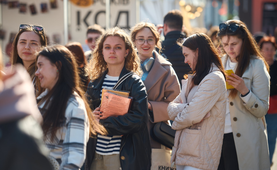 Осінній затишок і літературний урожай: на ВДНГ пройде «Книжкова країна. Плодова»