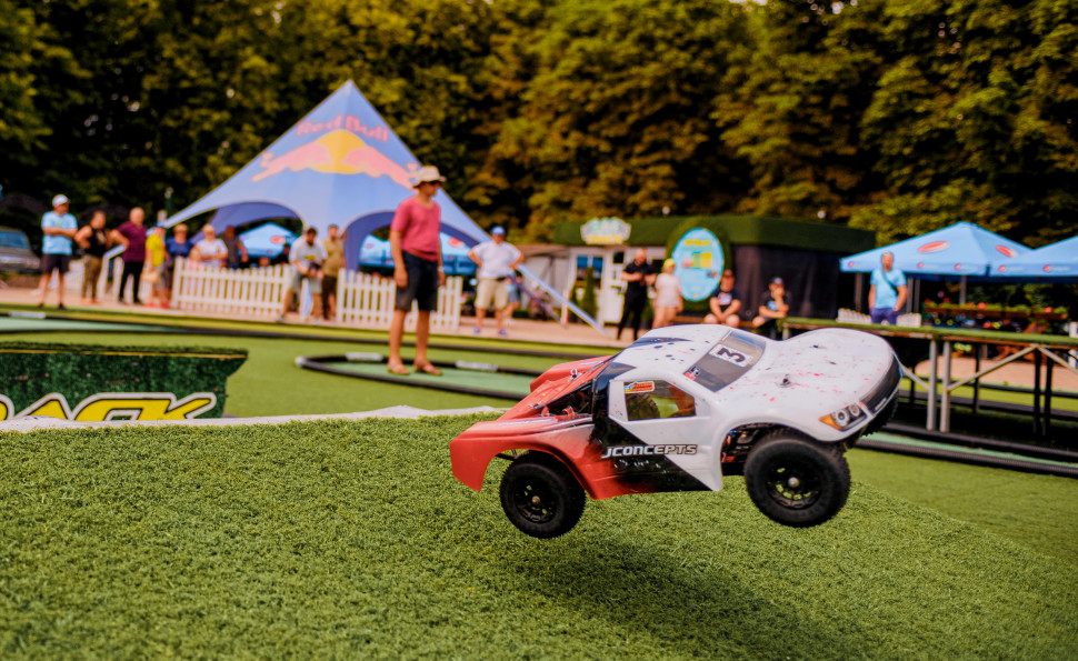 Трек керованих автомоделей ECO TRACK